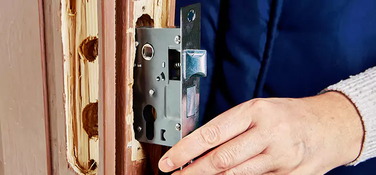 Garage Door Lock Replacement Brentwood